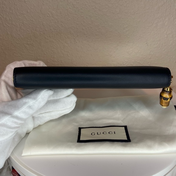 Gucci EUC Bamboo Pearl Zip Around Wallet in Matte Black Calfskin - Picture 6 of 12